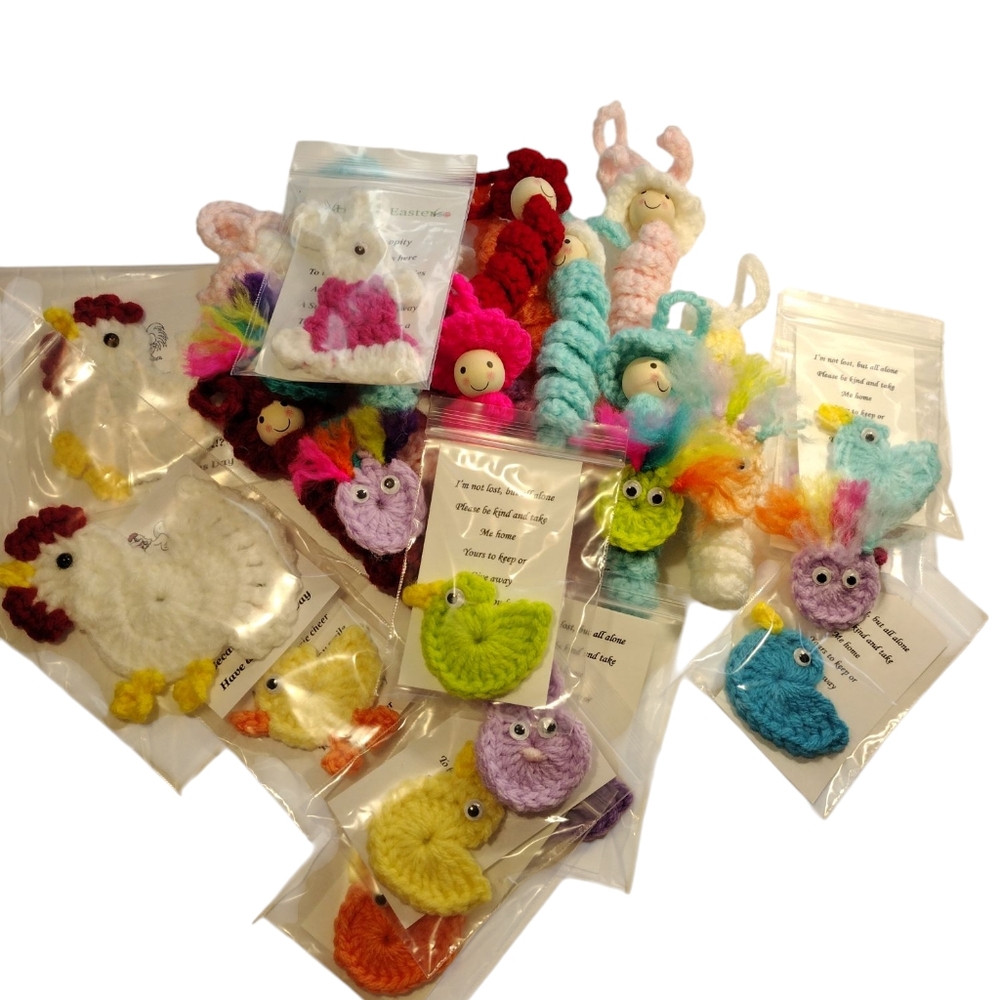 Handcrafted Easter Worry Worm & Fidget Set Of 5- Multicolor - Picture 7 of 9